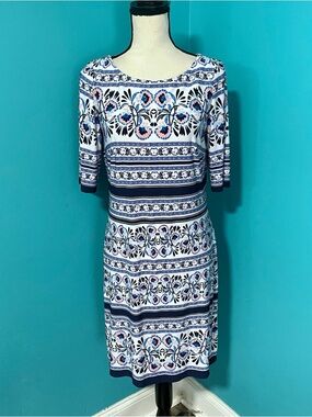 Eliza J 8 Blue Print Half Sleeve Shift Dress